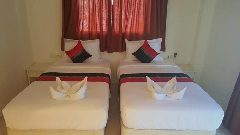 Rayaan Oriental Guest House & Restaurant Patong Exterior photo